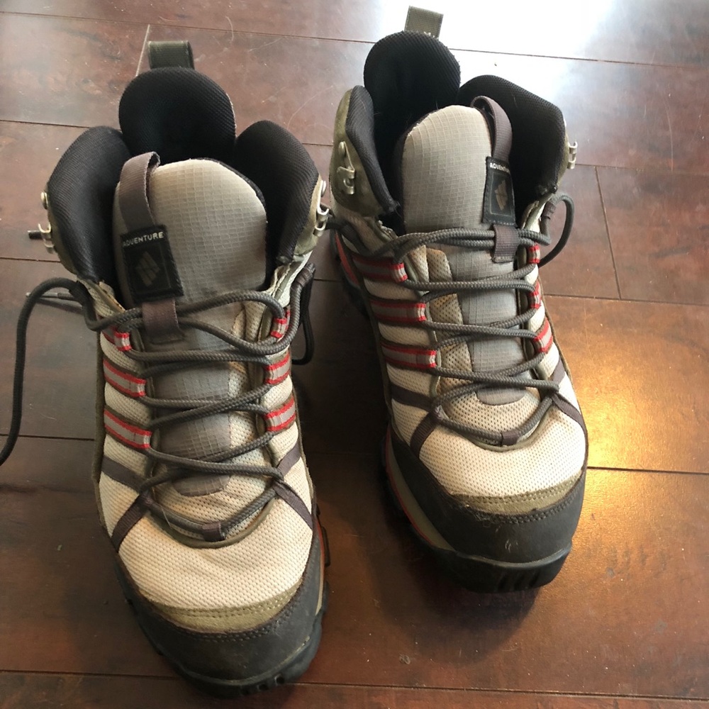 Adidas Men’s Hiking Boots